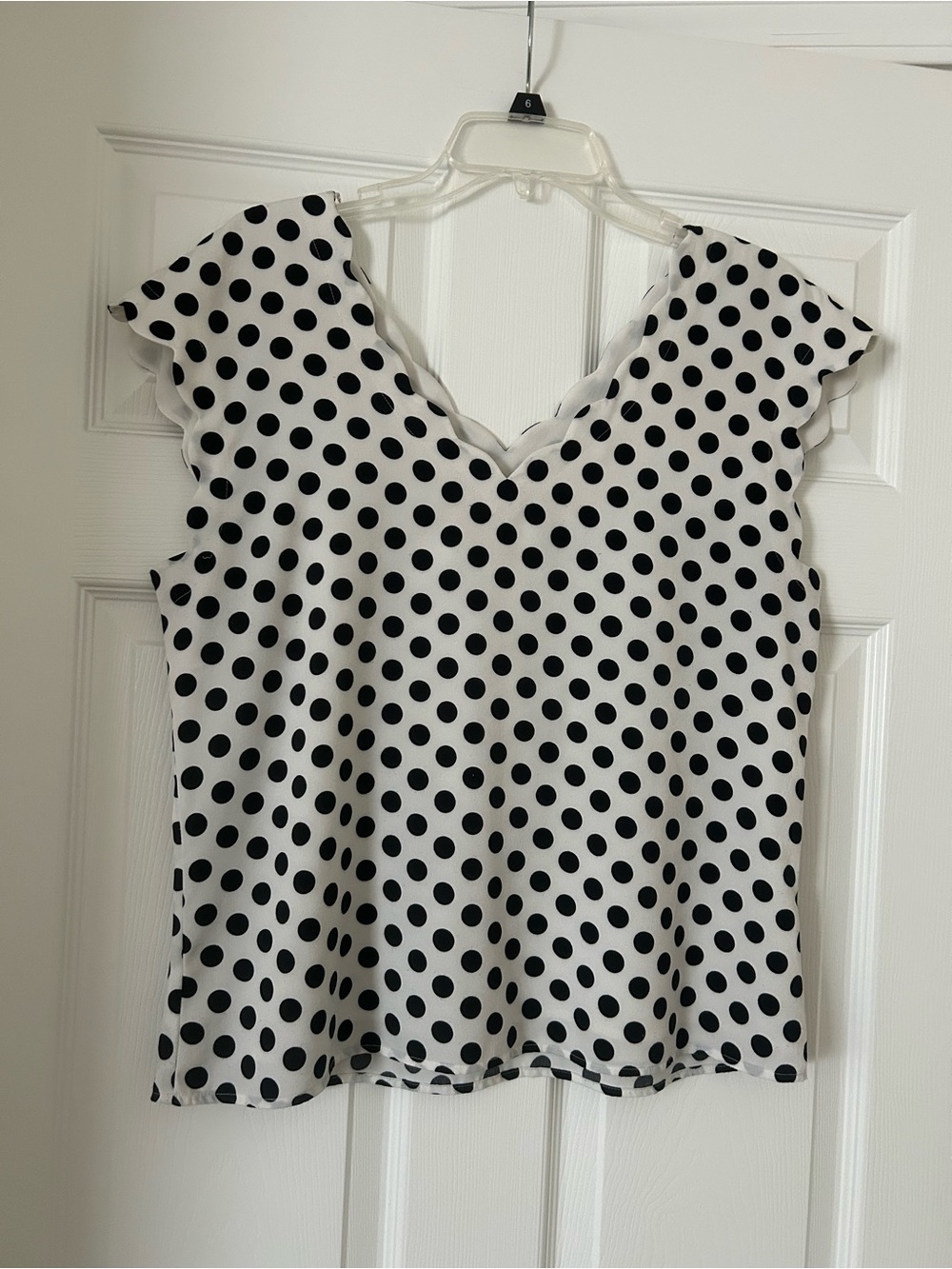 Express Black & White Polka Dot Scalloped  Neck Sleeveless Top